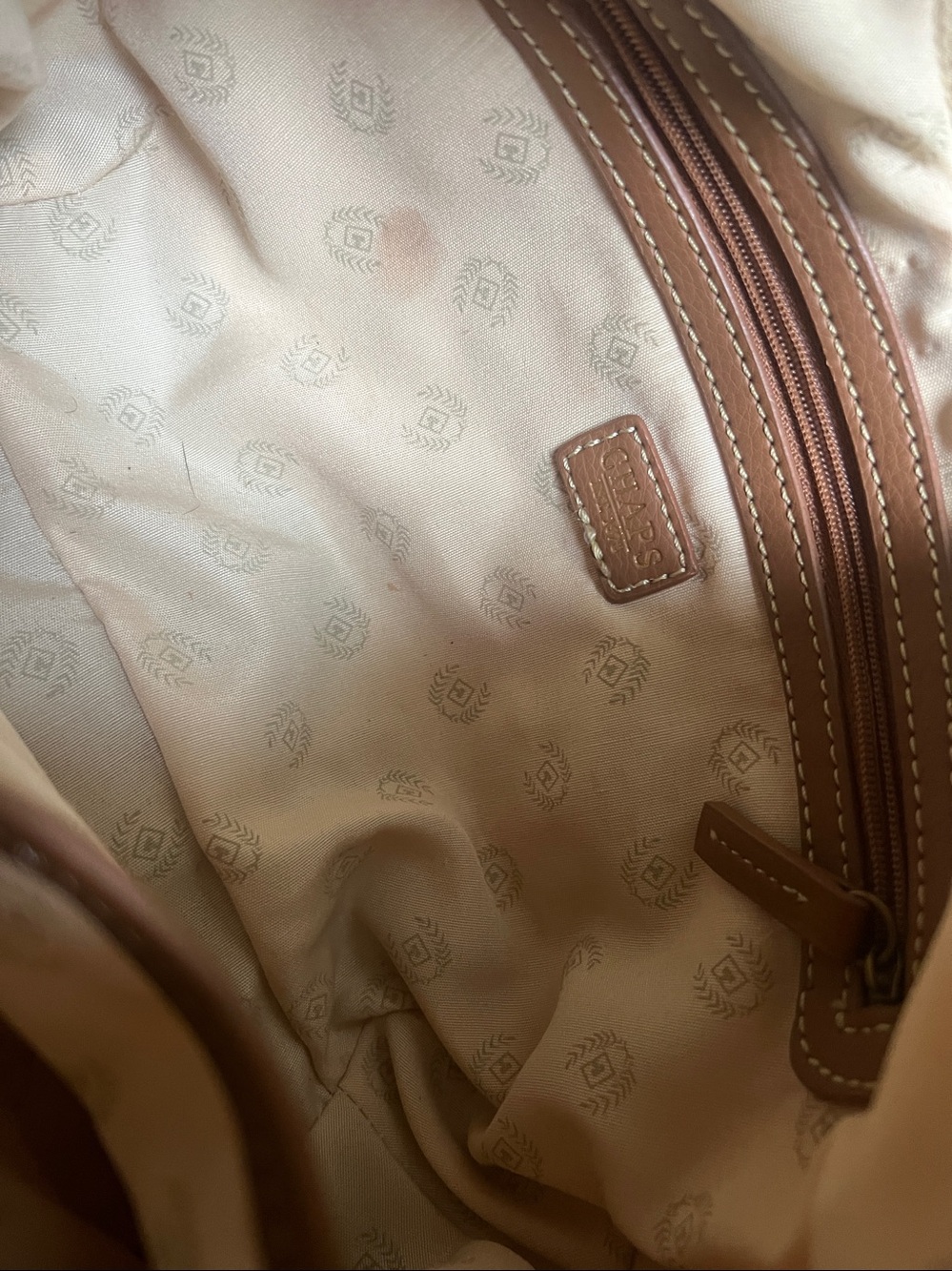 Chaps houndstooth baguette shoulder bag - Picture 4 of 5
